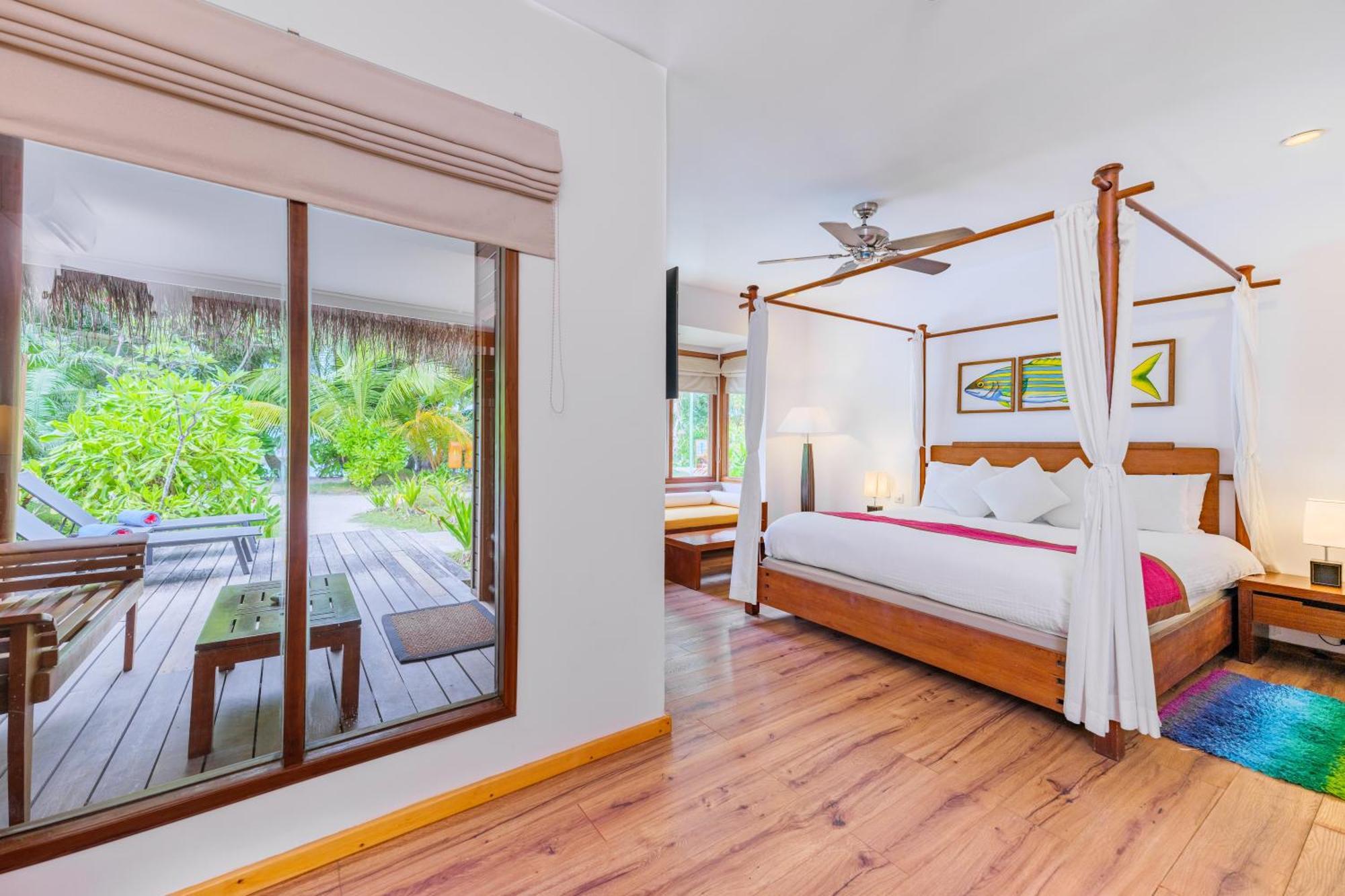 Kuramathi Maldives Hotel Rasdhoo Exterior foto