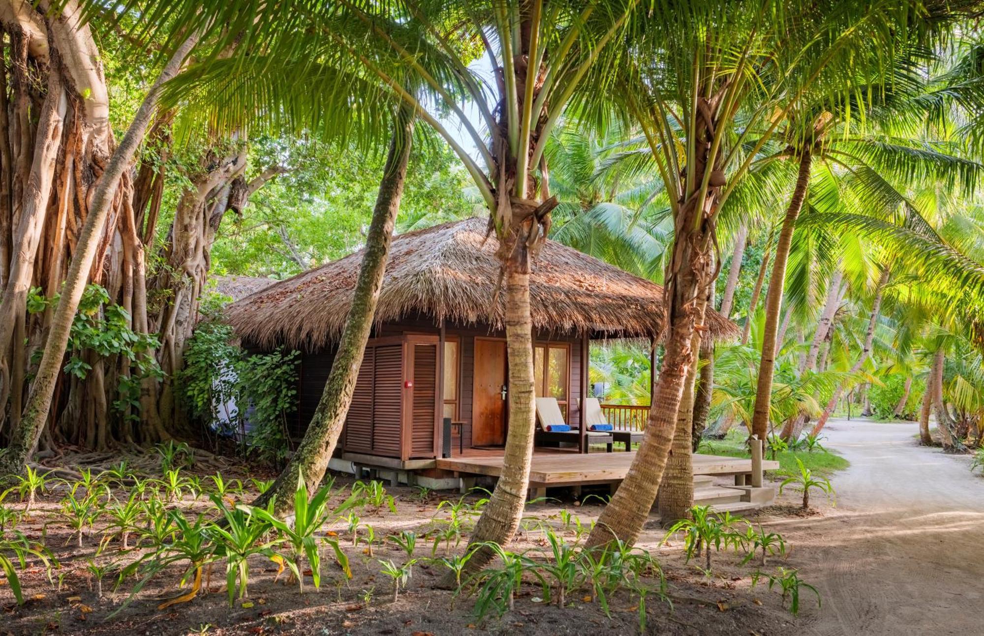 Kuramathi Maldives Hotel Rasdhoo Exterior foto