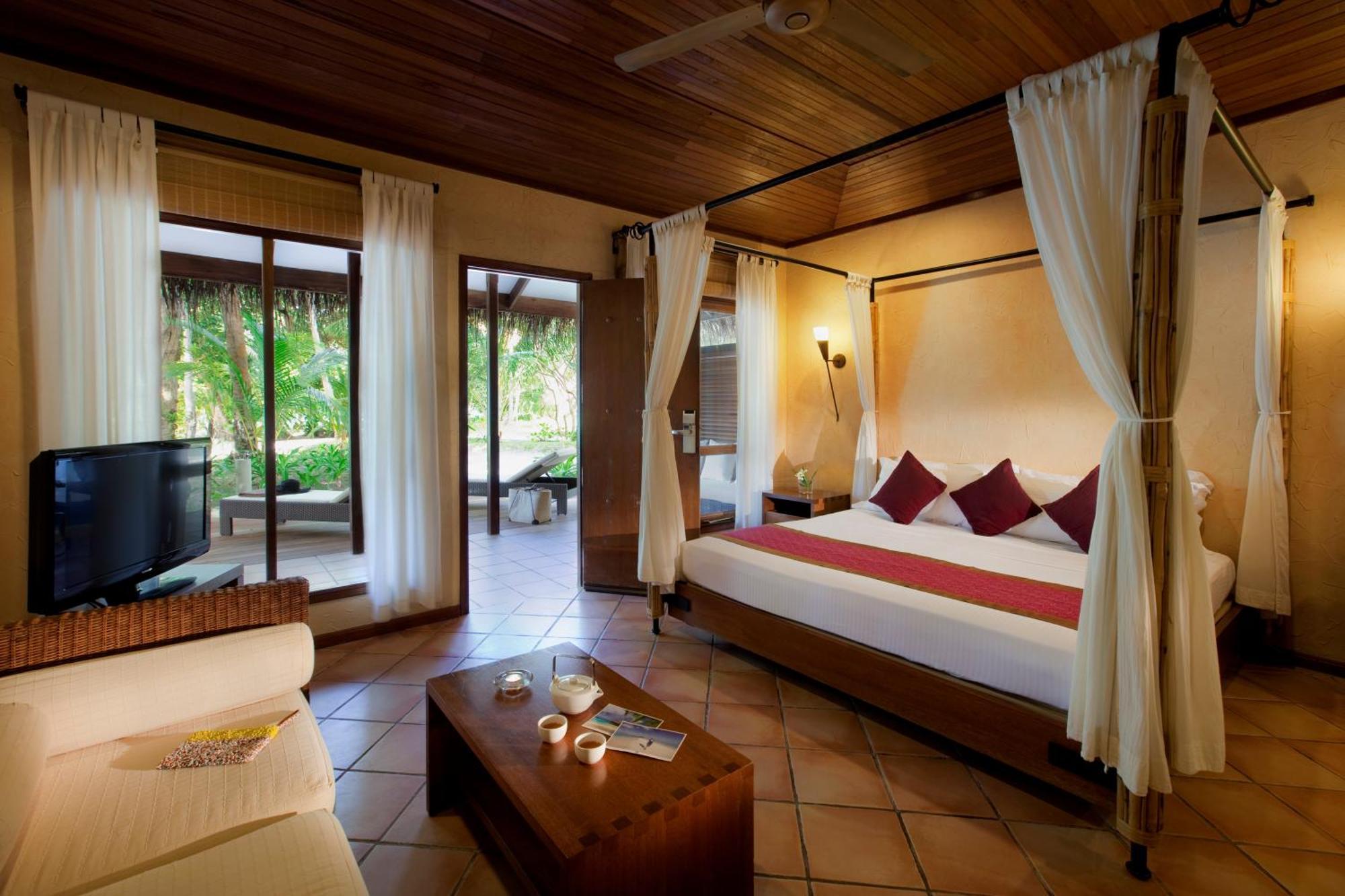 Kuramathi Maldives Hotel Rasdhoo Exterior foto