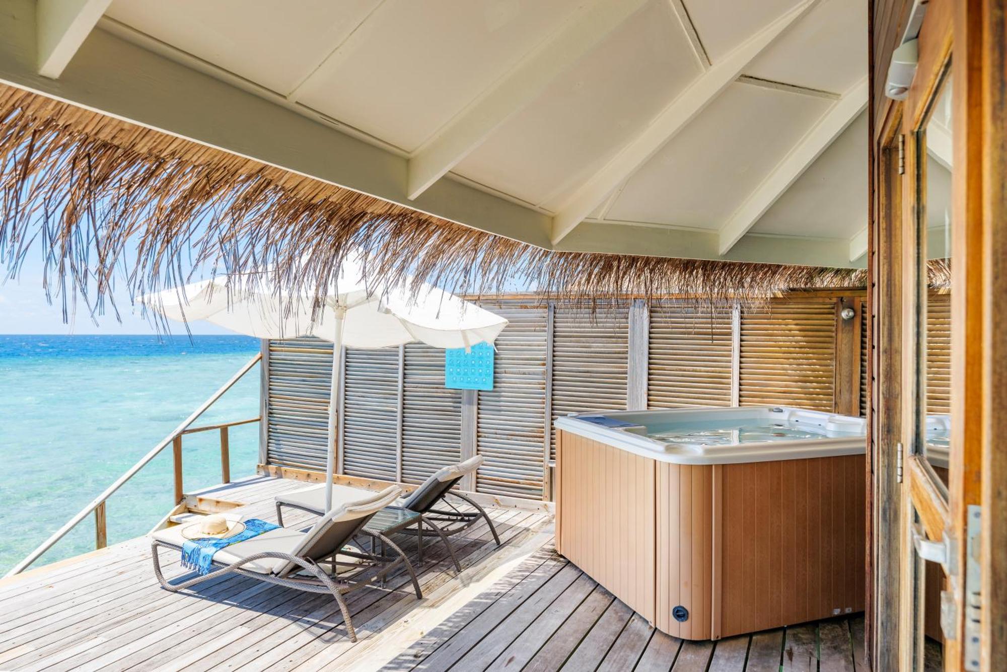 Kuramathi Maldives Hotel Rasdhoo Exterior foto