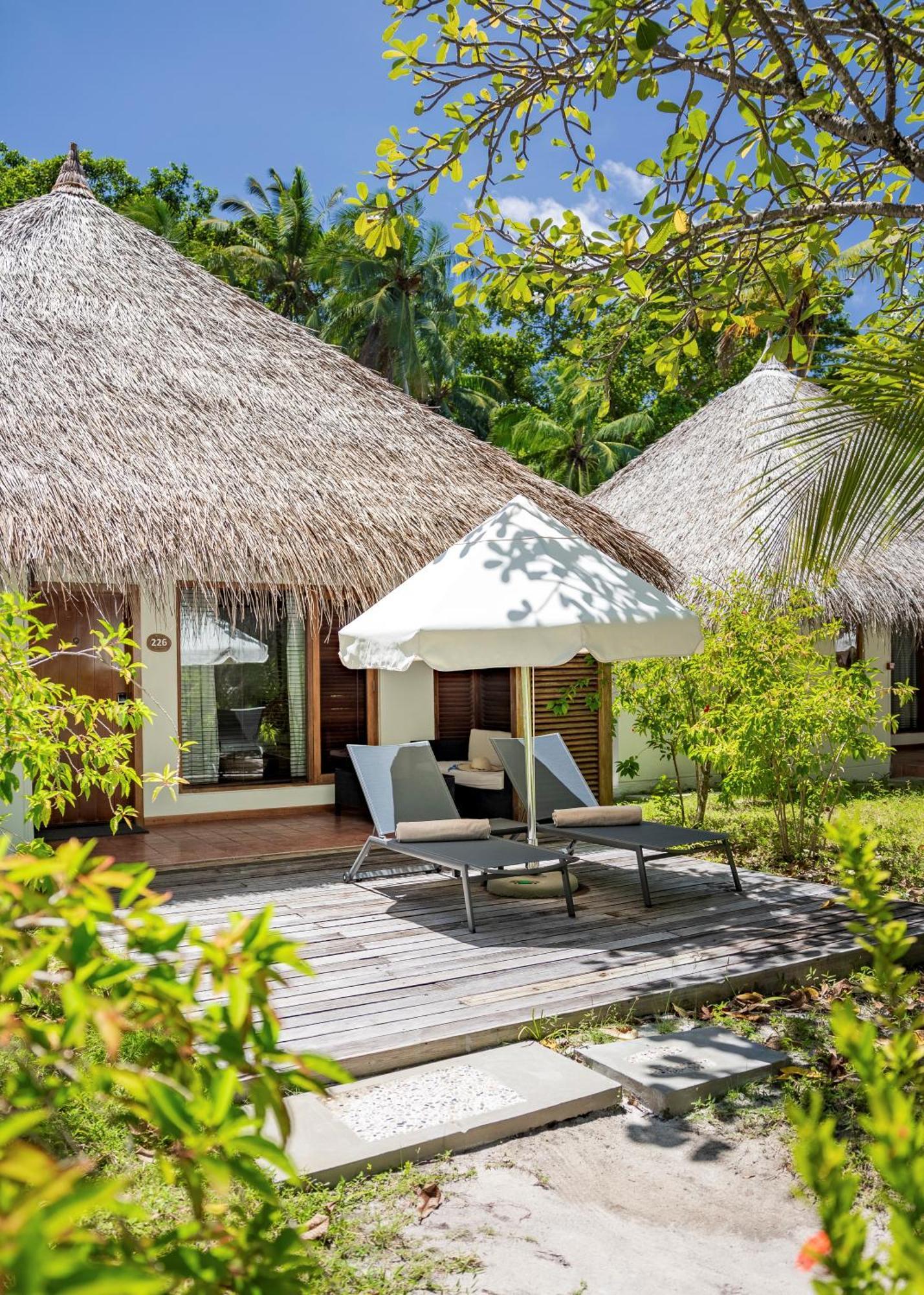 Kuramathi Maldives Hotel Rasdhoo Exterior foto